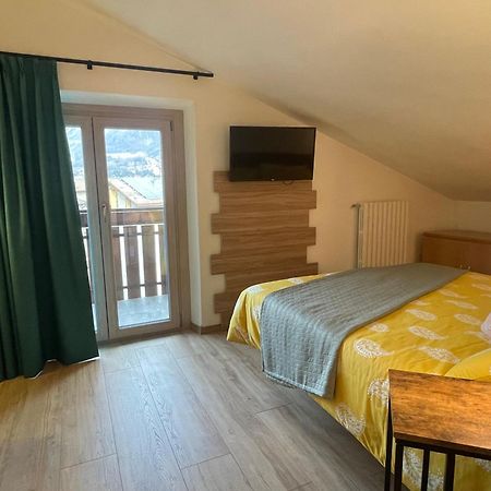 Residence S Lucia - Appartamenti Alle Porte Di Bormio Валдисото Екстериор снимка