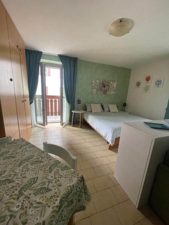 Residence S Lucia - Appartamenti Alle Porte Di Bormio Валдисото Екстериор снимка