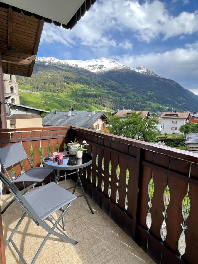 Residence S Lucia - Appartamenti Alle Porte Di Bormio Валдисото Екстериор снимка