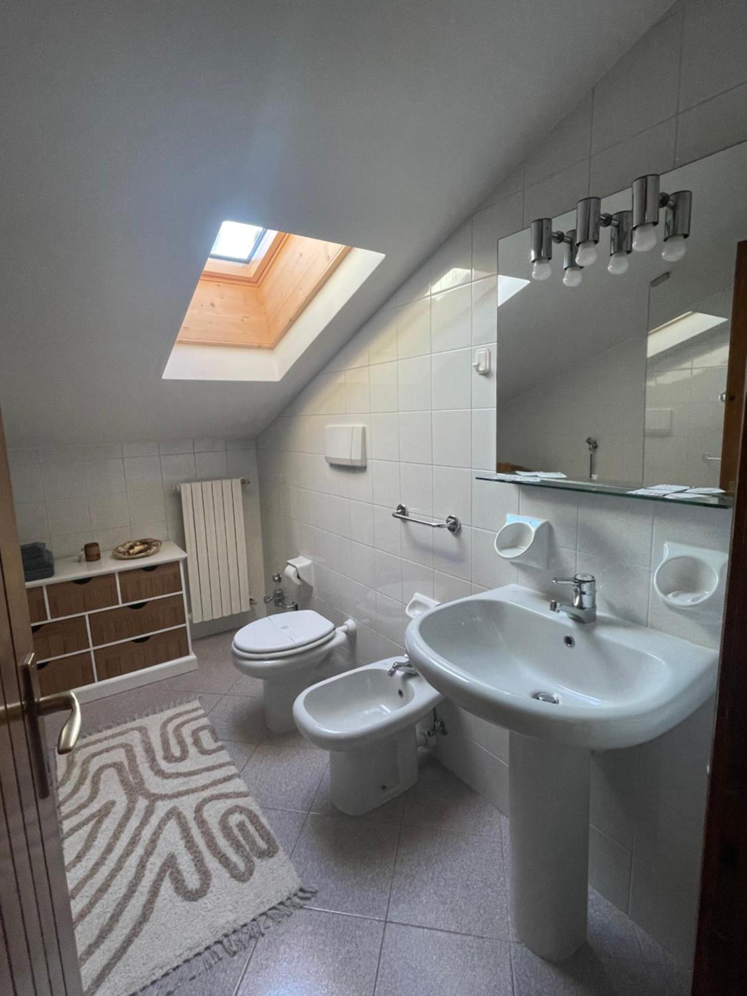 Residence S Lucia - Appartamenti Alle Porte Di Bormio Валдисото Екстериор снимка
