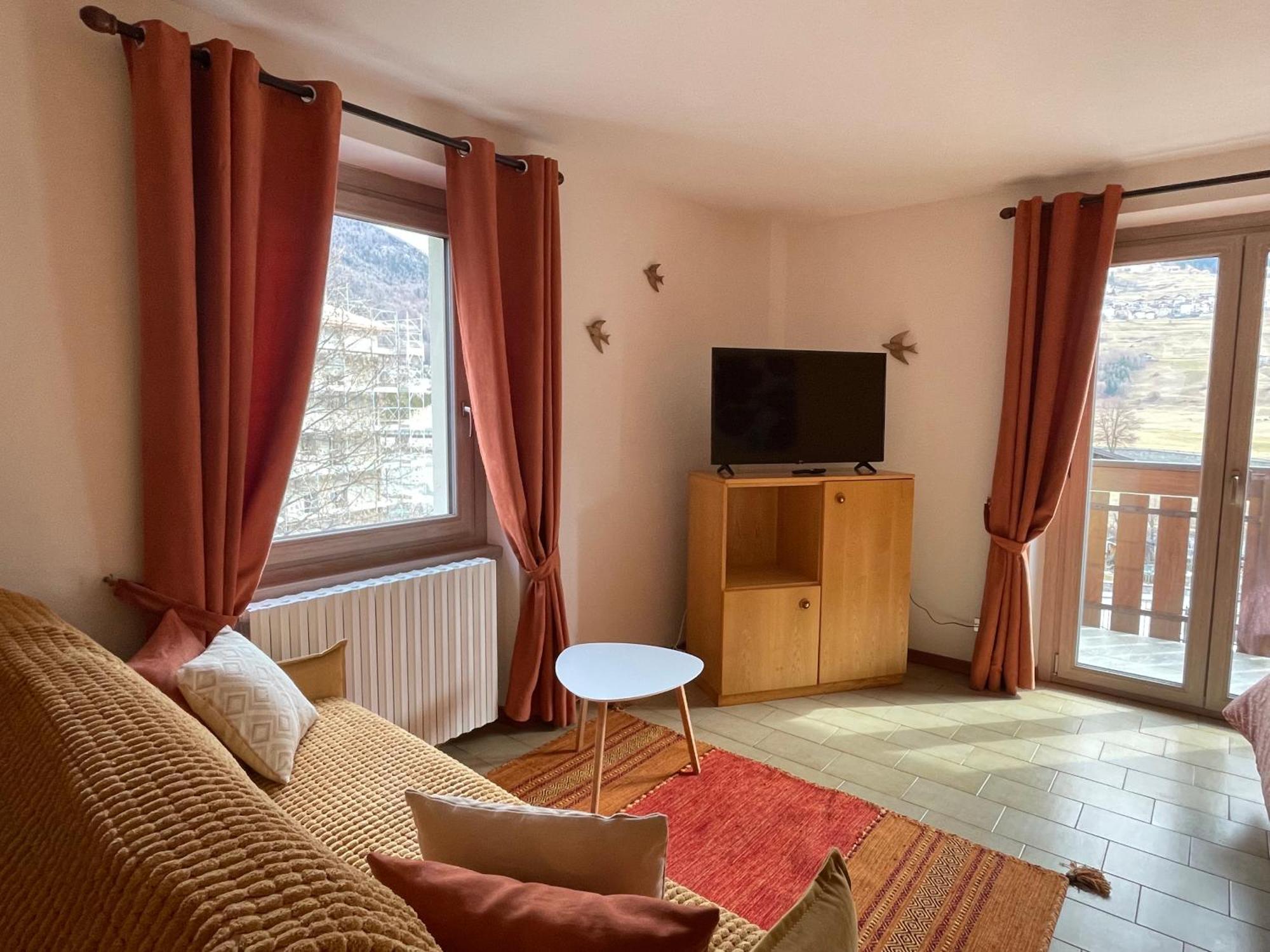 Residence S Lucia - Appartamenti Alle Porte Di Bormio Валдисото Екстериор снимка